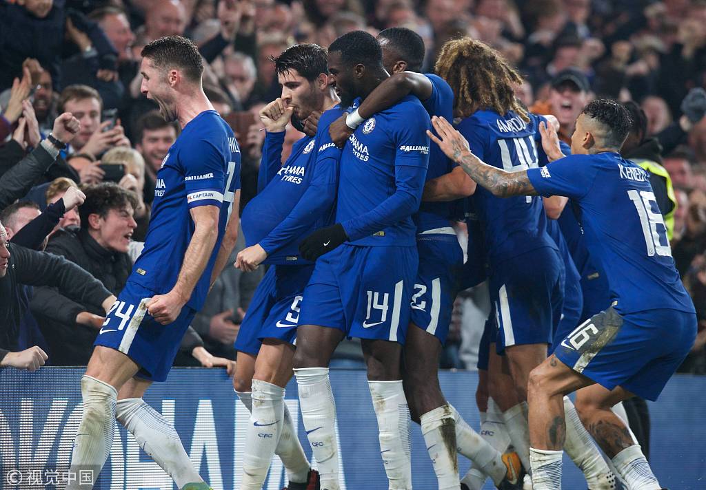  特里皮尔精准任意球绝杀伯恩茅斯  